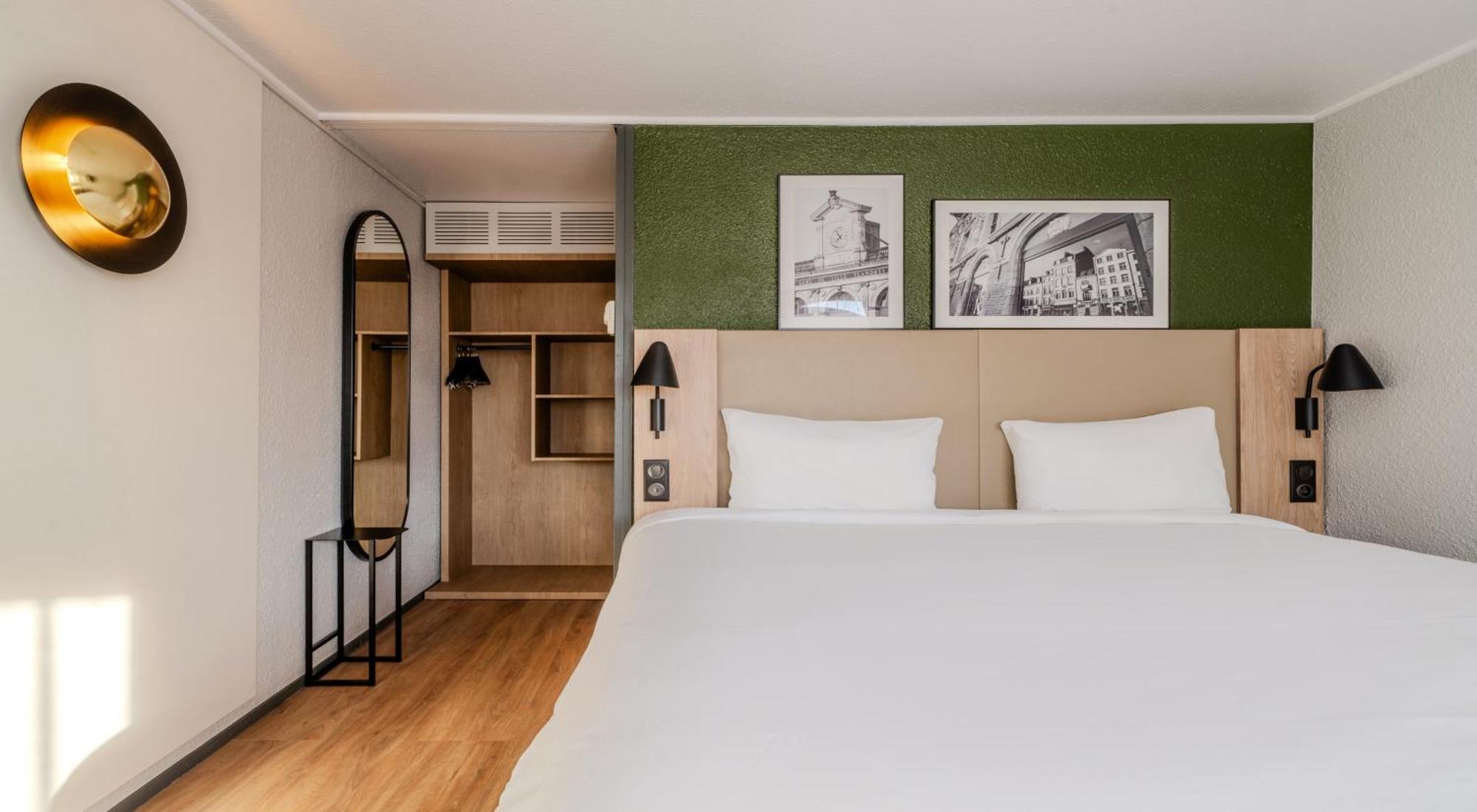 Campanile Montpellier Est Le Millenaire Hotel Luaran gambar